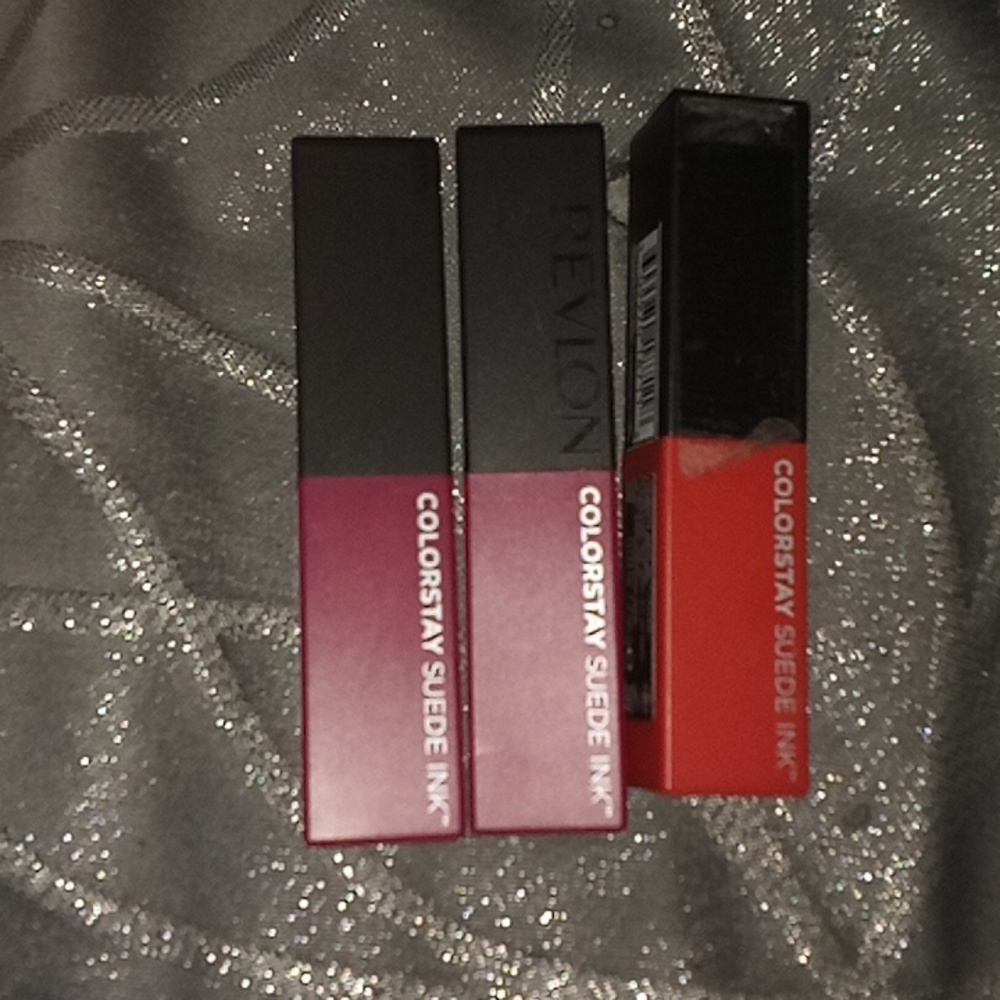 Colorstay lip suede